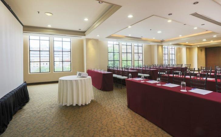 Regio 1 Krystal® Monterrey Regio 1 Krystal® Monterrey